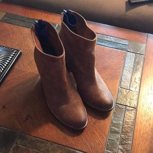 Dolce Vita suede ankle booties